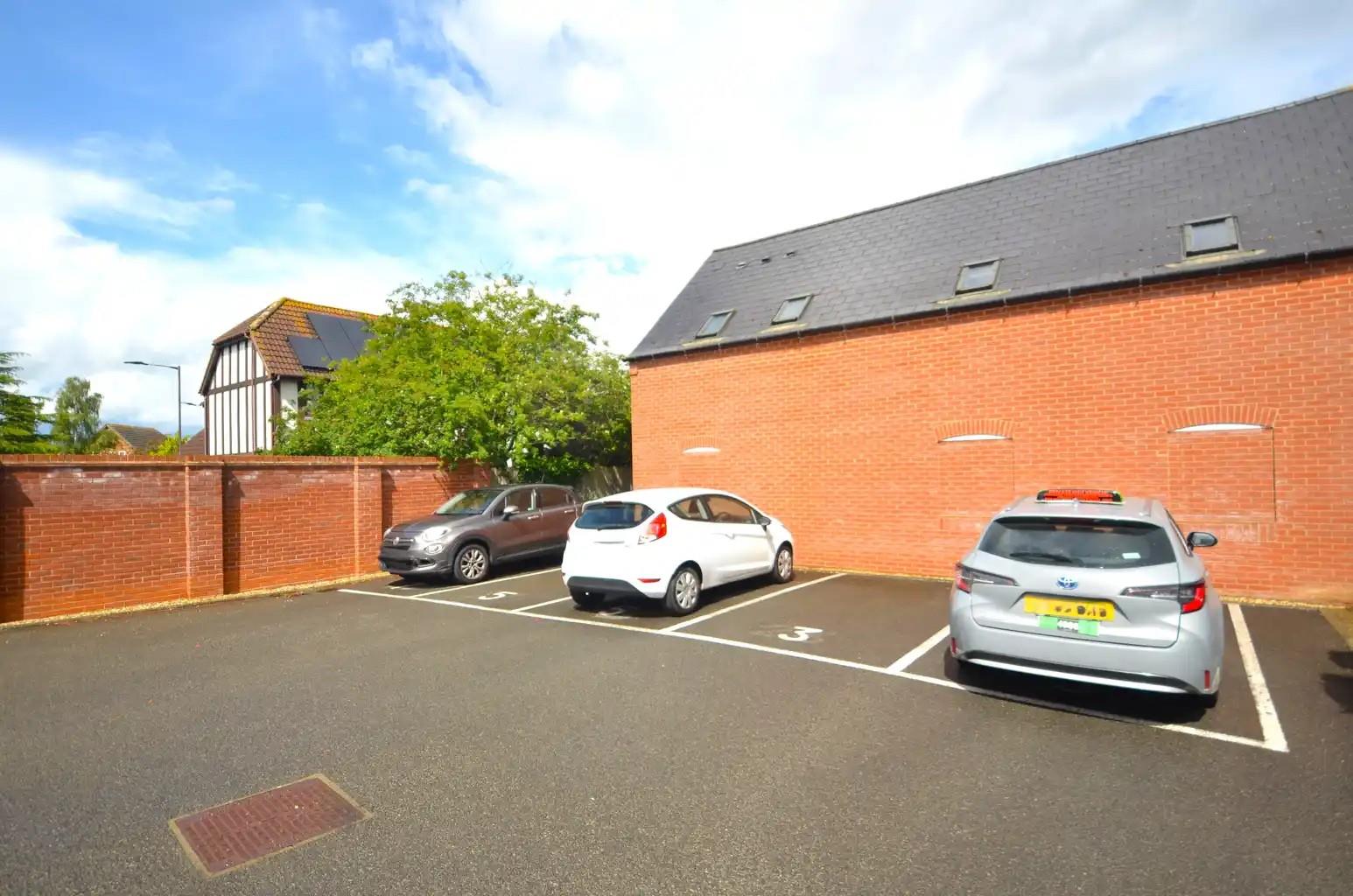 Broad Mead Avenue, Great Denham, Beds